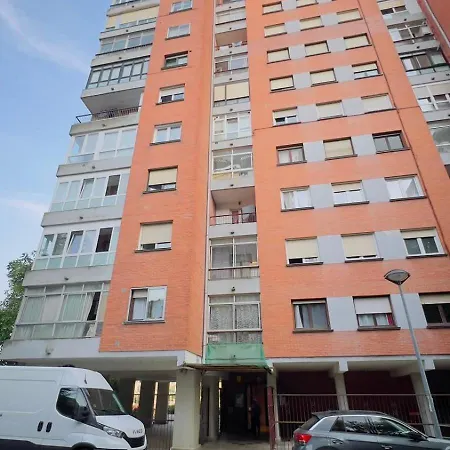 Espaciosa Y Luminosa Проживание в семье *